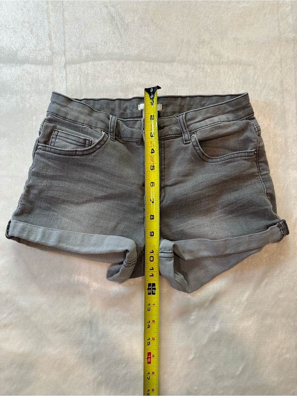 3 Small Denim Shorts Bundle Size 0, 4, 2 - Picture 9 of 16
